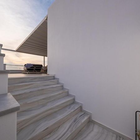 Panos Villa Sunset View ปาริเกีย ภายนอก รูปภาพ