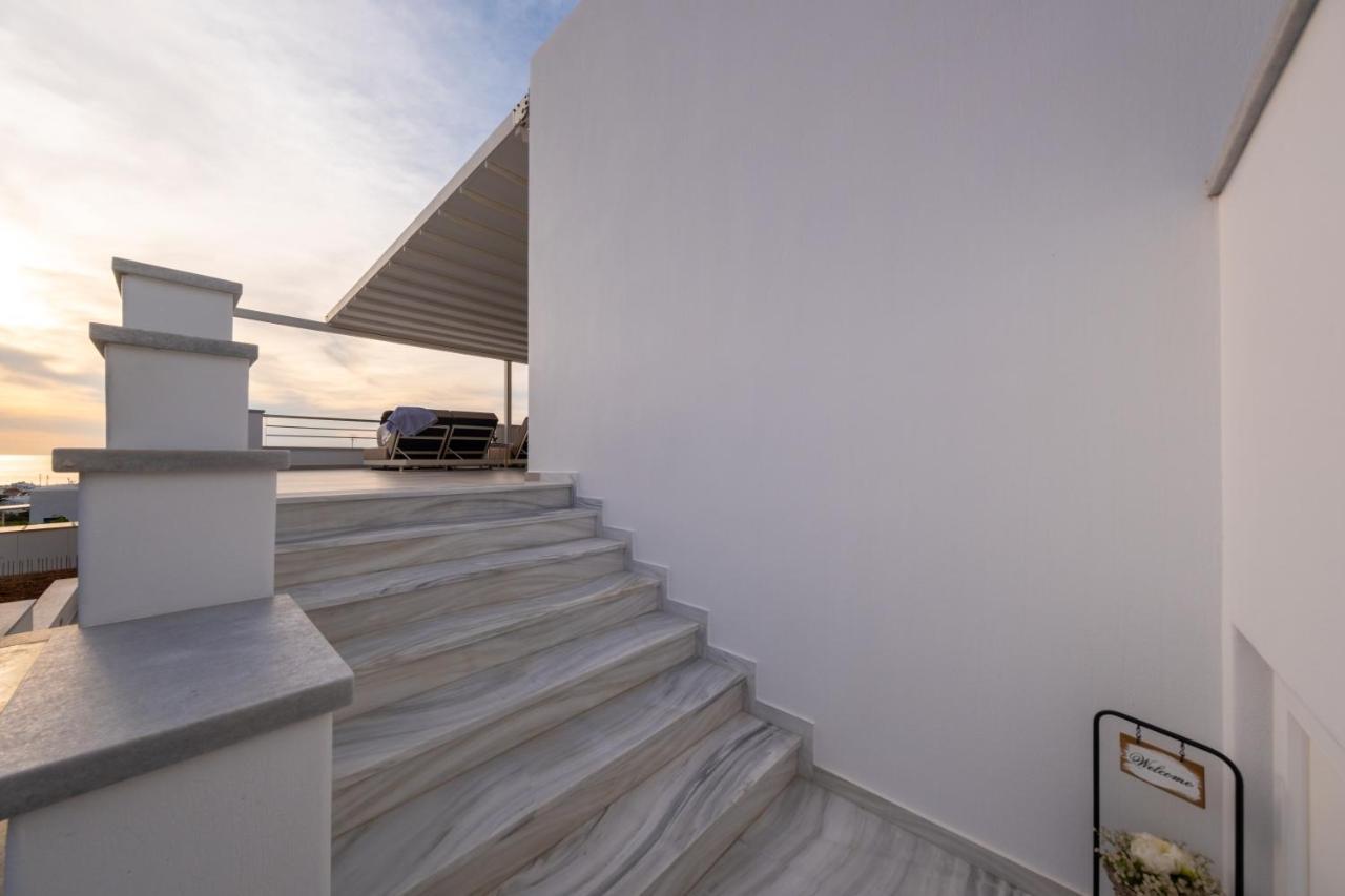 Panos Villa Sunset View ปาริเกีย ภายนอก รูปภาพ